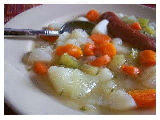 Easy German Carrot Soup Recipe: Oma's Mohrrübensuppe (Karottensuppe)