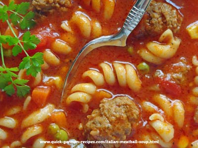 Quick Italian Meatball Soup – Omas Italienische Fleischklößchen-Suppe.