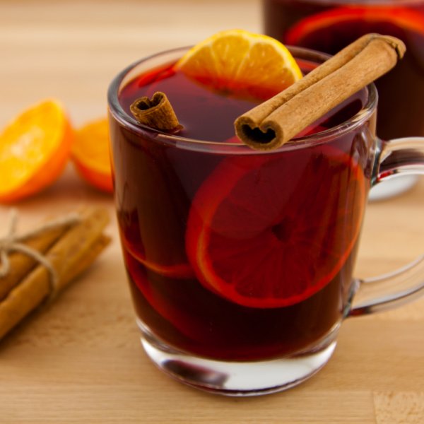 Traditional German Mulled Wine Recipe – Oma's Glühwein